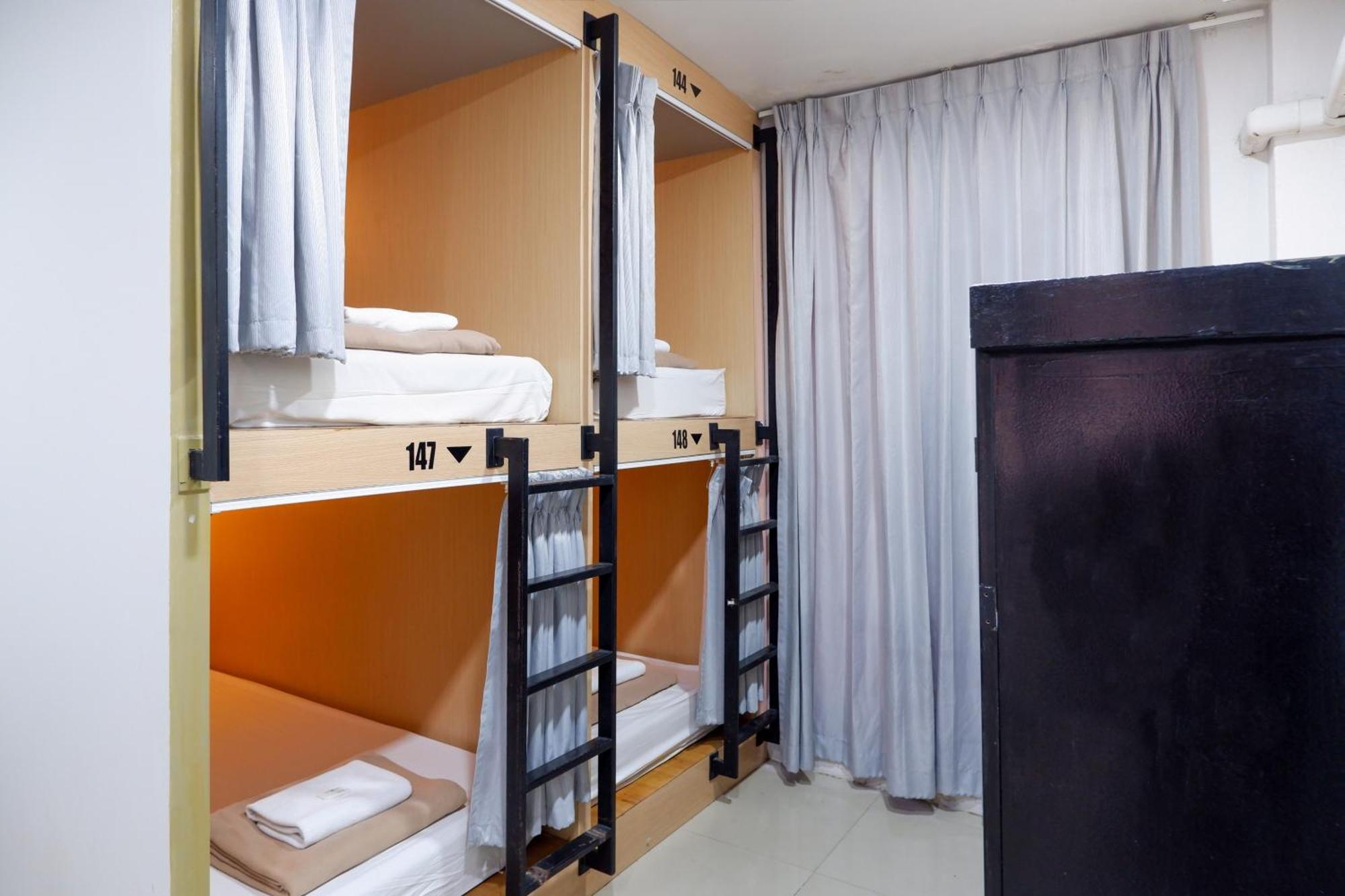 18 Coins Budget Hotel Pattaya Room photo