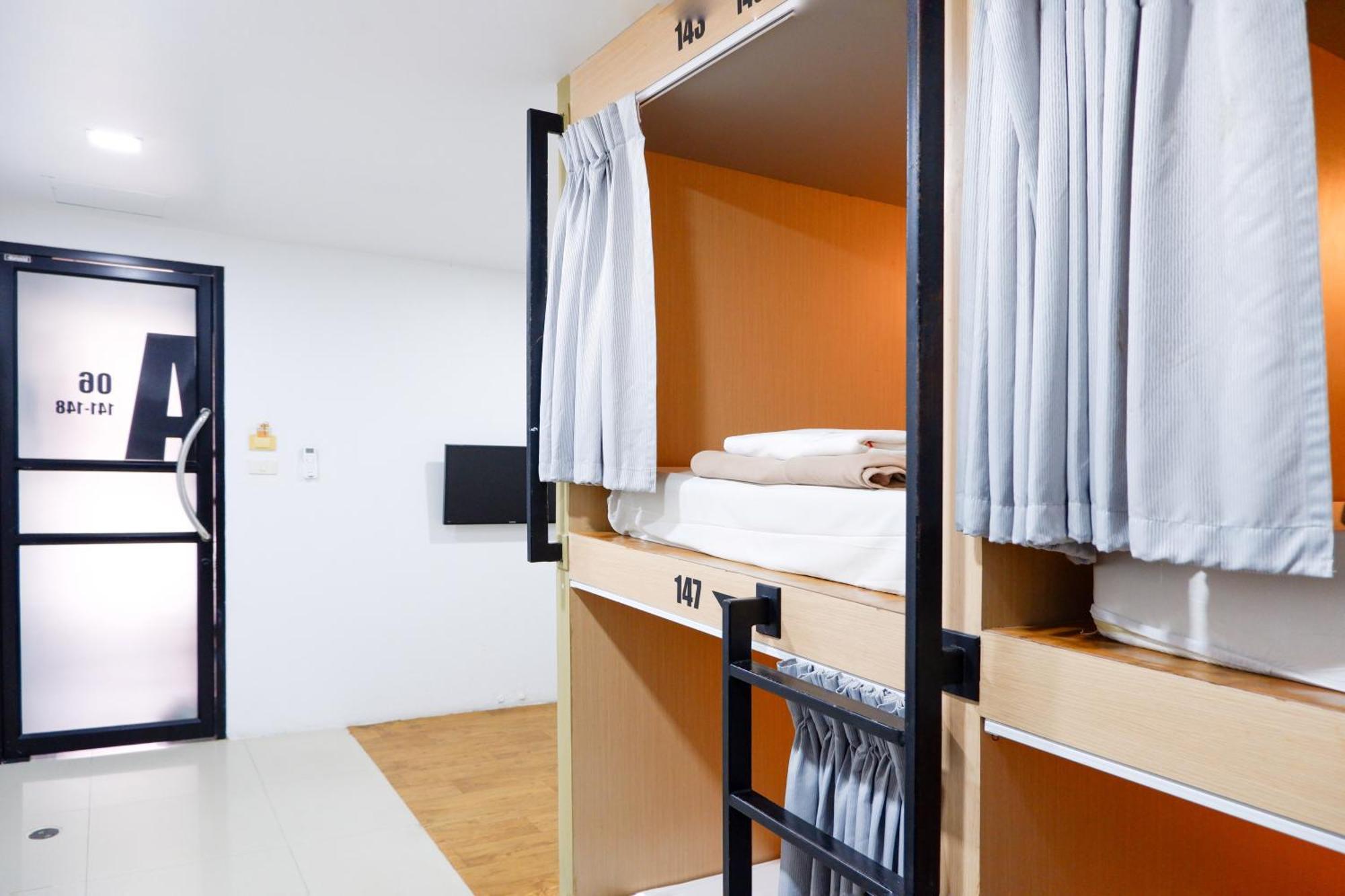 18 Coins Budget Hotel Pattaya Room photo
