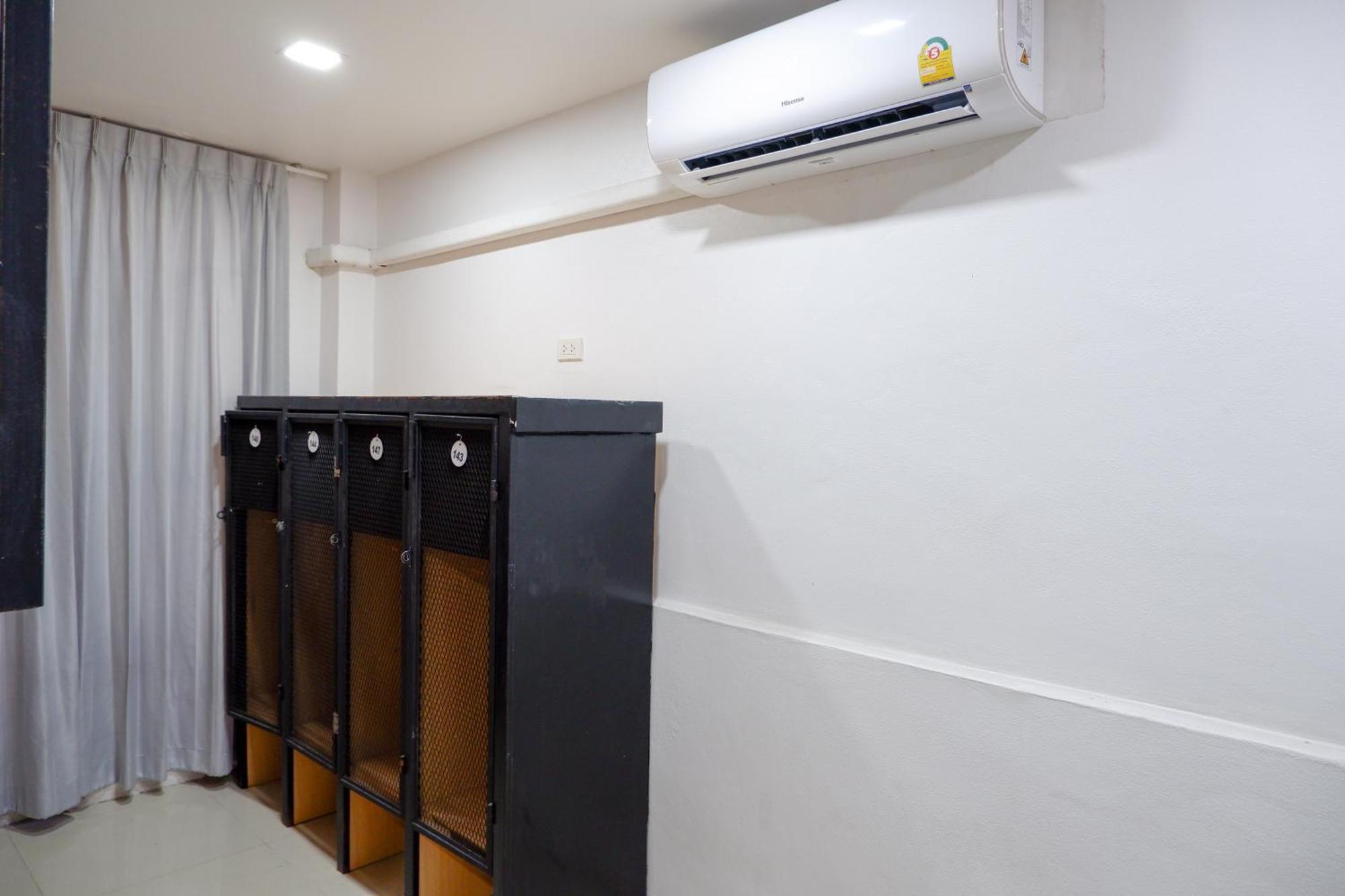 18 Coins Budget Hotel Pattaya Room photo
